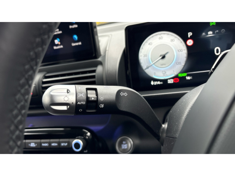 Hyundai INSTER 85kW 02 49kWh 5dr Auto Electric Hatchback